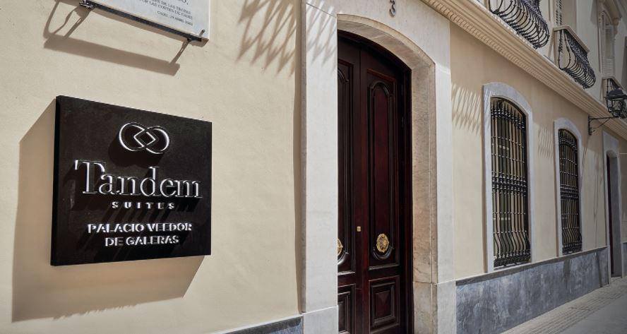 Tandem Palacio Veedor De Galeras Suites Cadiz Luaran gambar