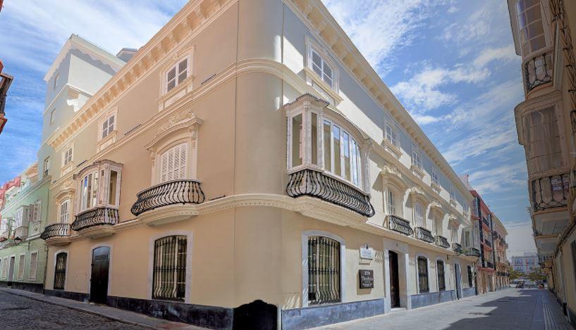 Tandem Palacio Veedor De Galeras Suites Cadiz Luaran gambar