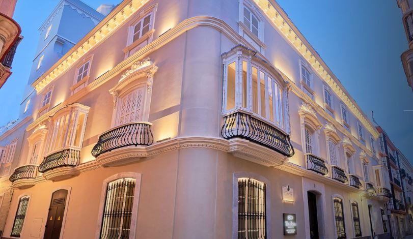 Tandem Palacio Veedor De Galeras Suites Cadiz Luaran gambar