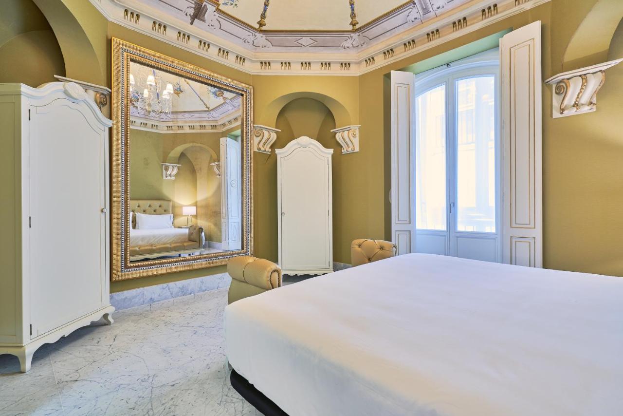 Tandem Palacio Veedor De Galeras Suites Cadiz Luaran gambar