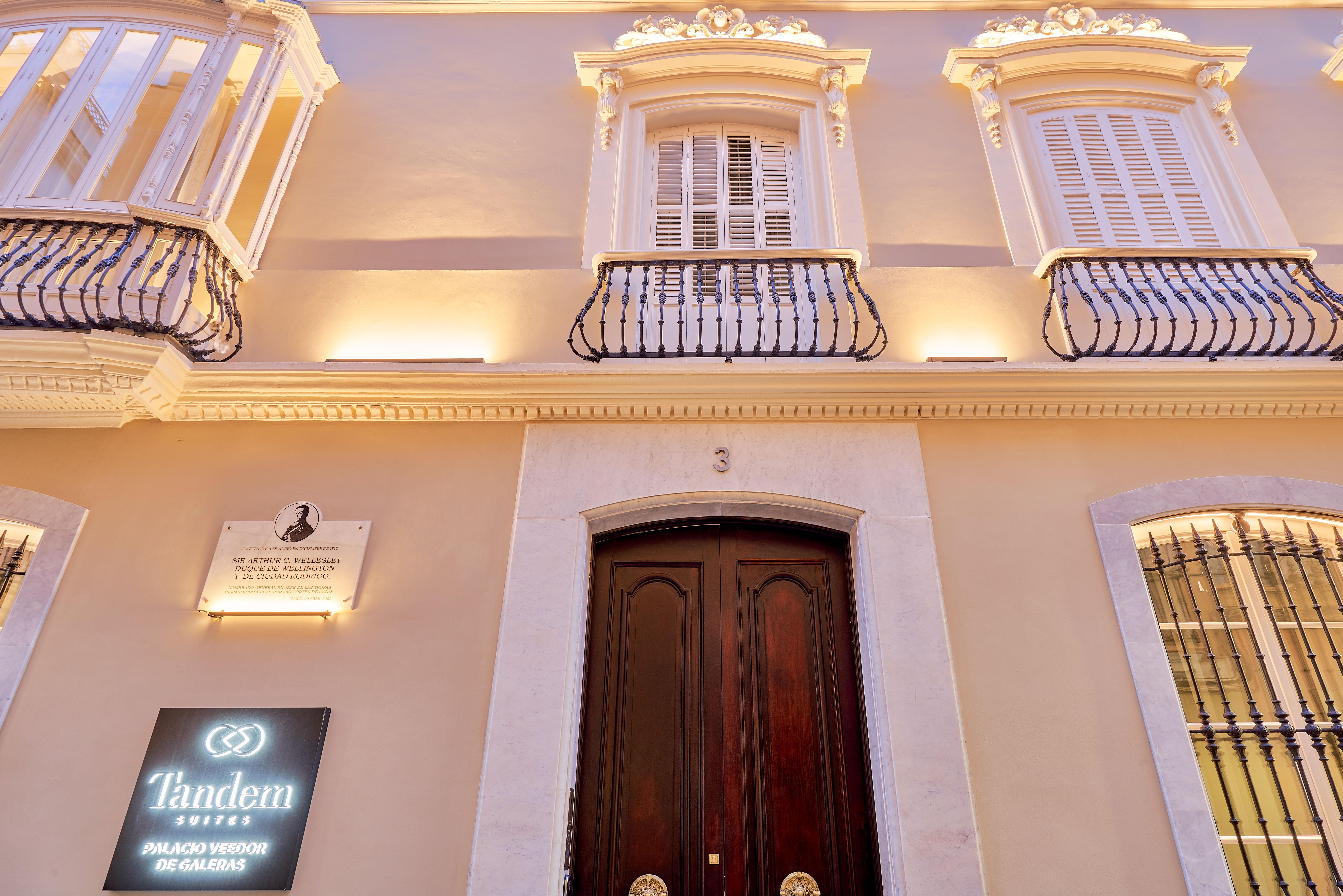 Tandem Palacio Veedor De Galeras Suites Cadiz Luaran gambar